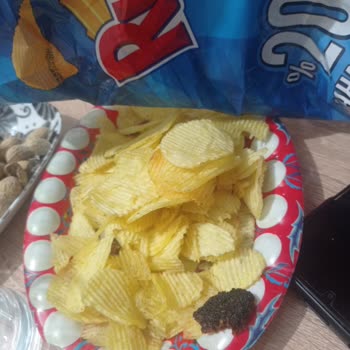 Ruffles Cipsin İçinden Çıkan Siyah Parça Şoku