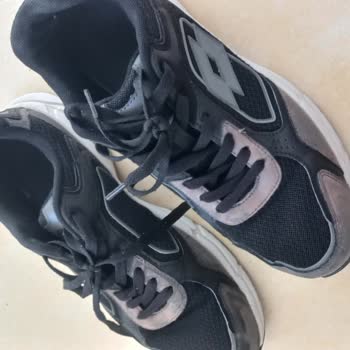 Lotto Ayakkabıda Kısa Sürede Sorun Ve İletişimsizlik