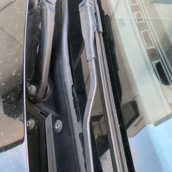 BMW 118 Ön Cam Fitilleri Sorunu