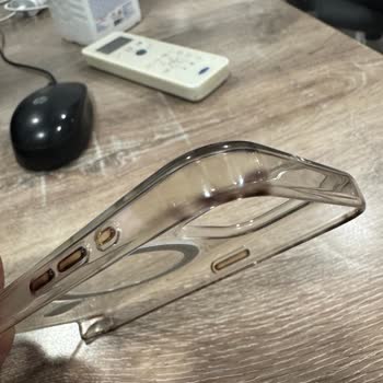Apple 15 Pro Kılıfının Kalitesizliği Ve Garanti Sorunu