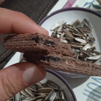 Centro Gofret İçinde Şüpheli Madde