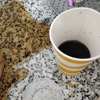 Her Siparişte Dökülen İçecekler Ve Eksik Ürünler