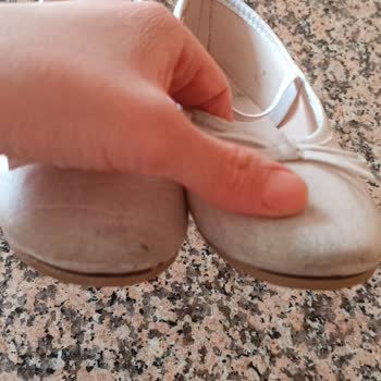 Bayramlık Ayakkabı Hüsranı: Hatalı Ürün Şoku