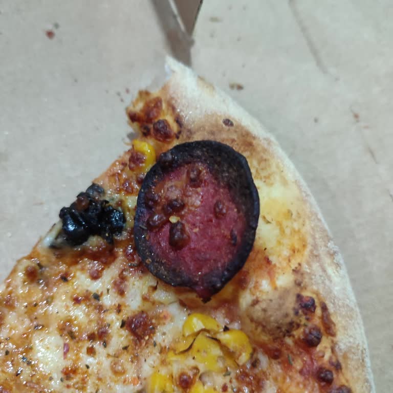 Yanık Pizza Hayal Kırıklığı