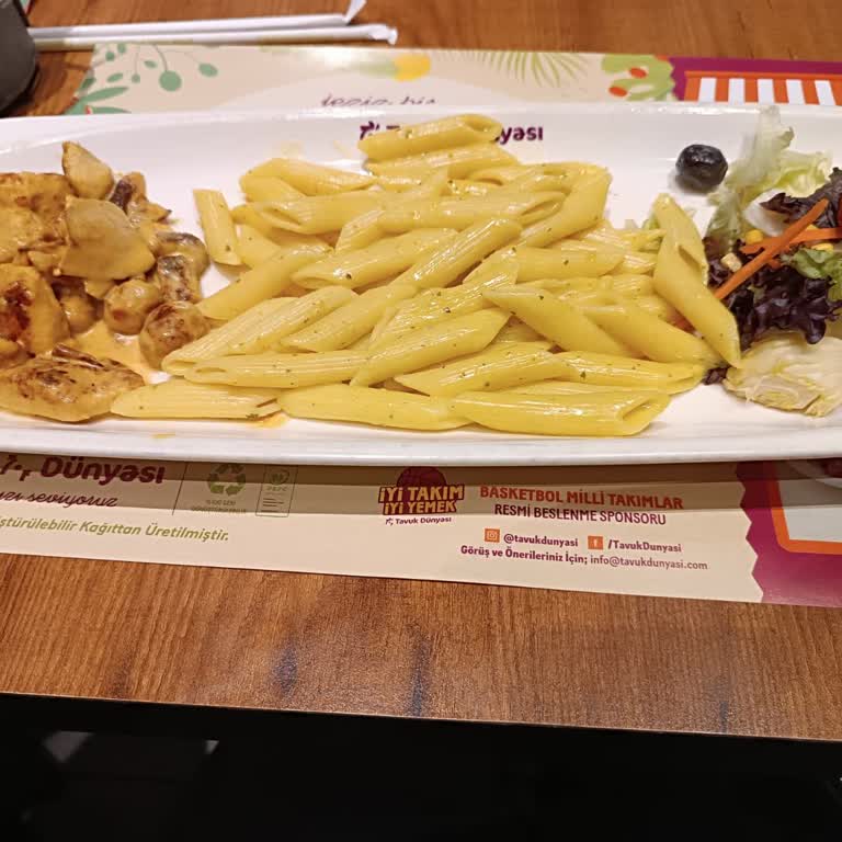 Adana Optimum Şubesinde Porsiyon Yetersizliği Ve Hizmet Kalitesi Sorunu