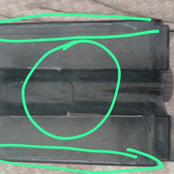 Kiwi Makinenin Temiz Su Haznesi Çatladı