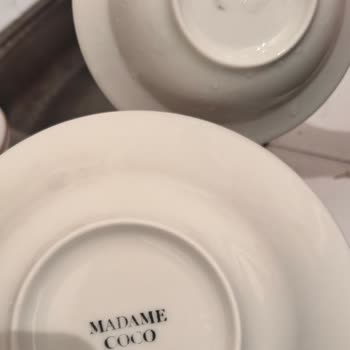 Silinen Logolarla Hayal Kırıklığı: Ürün Değişimi Talebi