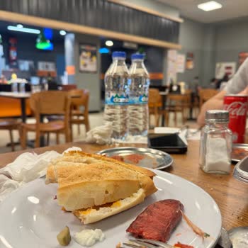 Köfteci Yusuf'ta Beklenmedik Sucuk Deneyimi