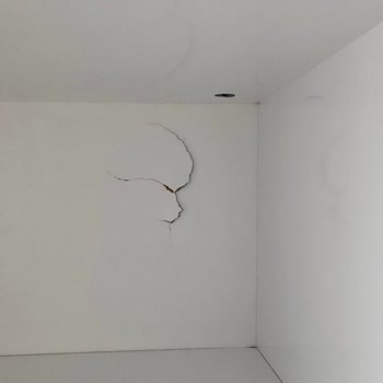 Hayatımın En Kötü Taşınma Deneyimi: Eşyalarım Mahvoldu