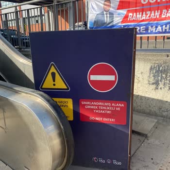 Terazidere Metro Durağında Süregelen Yürüyen Merdiven Ve Asansör Arızası