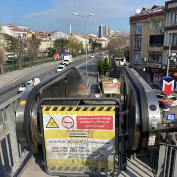 Terazidere Metro Durağında Süregelen Yürüyen Merdiven Ve Asansör Arızası
