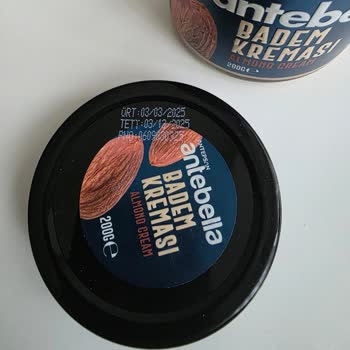 Badem Ezmesinde Plastik Parça: Güvenilirlik Sorgulanıyor