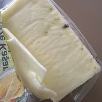 Harras Taze Kaşarda Taş Ve Hijyen Sorunu!