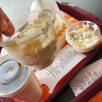 Popeyes Aksaray Şubesinde Müşteri İlişkileri Ve Ürün Teslimatı Sorunu