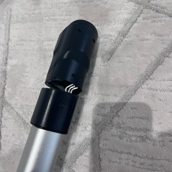 Philips Dikey Süpürgede Boru Kırılması Hayal Kırıklığı Yarattı