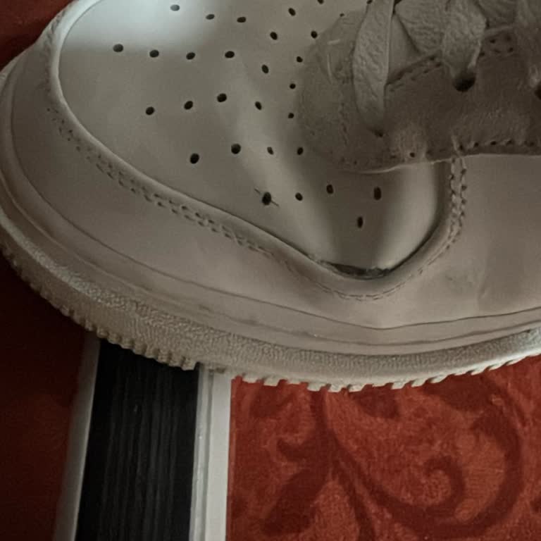 Nike Mağazasının Ürün Kalitesi Ve Müşteri Hizmetleri Hayal Kırıklığı