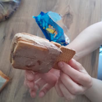 Yaz Sıcağında Hayal Kırıklığı: Hatalı Dondurma