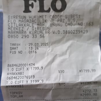 Kısa Sürede Renk Atan Ayakkabı Sorunu