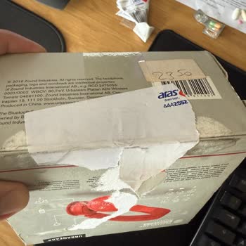 Kulaklık Tamirinde İletişim Ve Özensizlik Sorunları