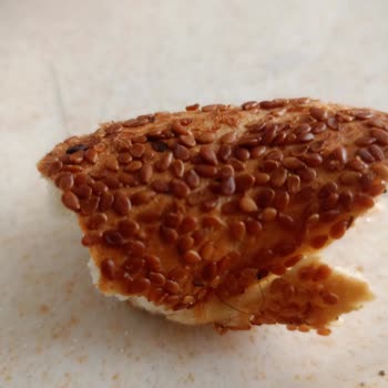 Hijyen Sorunu: Simitte Kıl Çıkması