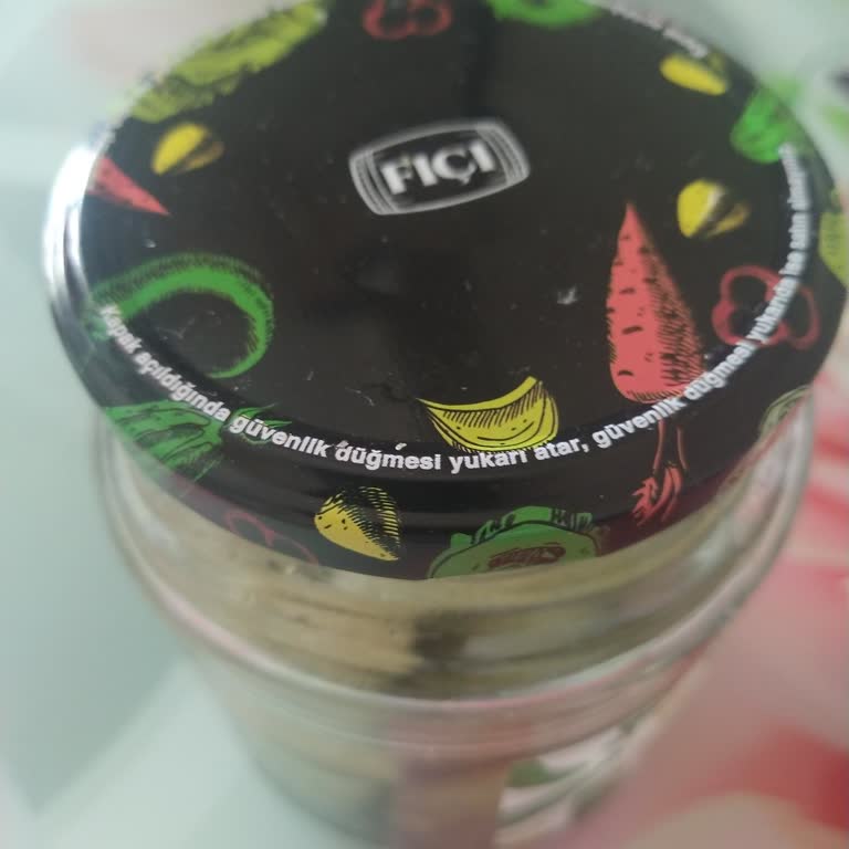 Tarihi Geçmiş Ürün Satışı Ve Zehirlenme Riski