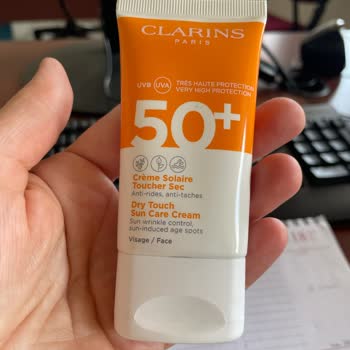 Clarins Sonnencreme 50+ schwere Textur, zieht nicht ein, Rückgabe verweigert