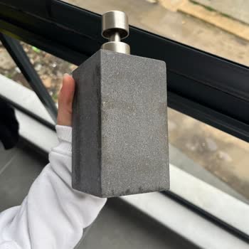 Traverten Mermer Sıvı Sabunlukta Kalıcı Su Lekeleri Sorunu