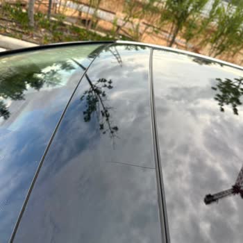 Passat Cam Tavan Çerçevesi Çatlağı Ve Su Sızıntısı Sorunu