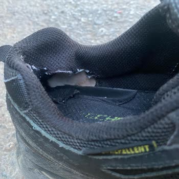 Skechers Ayakkabıda Kalite Sorunu Ve Garanti Süreci