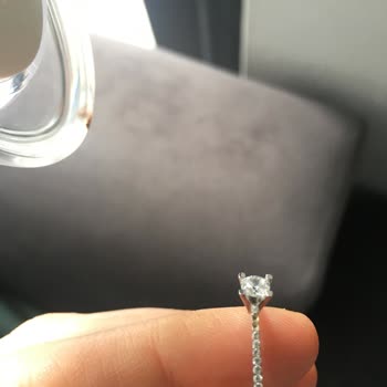 Sürekli Düşen Taşlar Ve Yanıt Alamama Sorunu