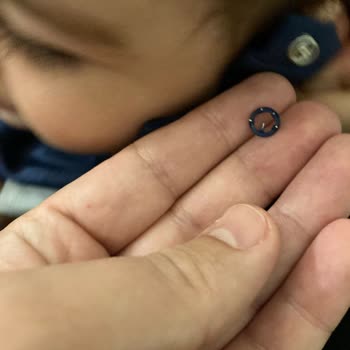 Ebebek Bebek Giyiminde Güvenlik Riski: Çıtçıt Problemi!