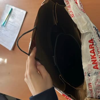 Kargoda Kaybolan Çizme İçin Tazminat Talebi