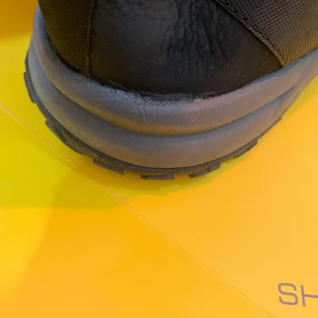 Su Geçirmez Ayakkabıda Hayal Kırıklığı