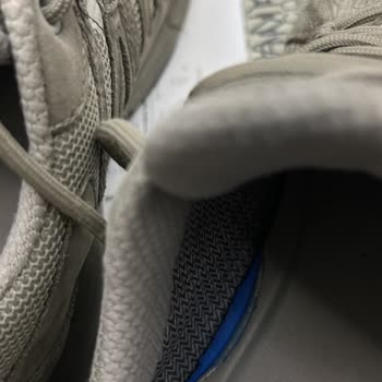 Greyder Ayakkabıda Kısa Sürede Yaşanan Sorun Ve Yetersiz Çözüm