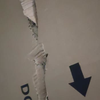 Horoz Lojistik Buzdolabı Teslimatında Yaşanan Sorunlar Ve İlgisizlik!