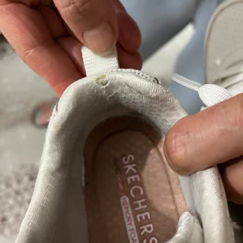 Skechers Ayakkabıda Erken Eskime Ve Garanti Sorunu