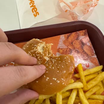 Marmara Park Popeyes'te Menü Seçiminde Zorluk Ve Kalitesiz Ürün