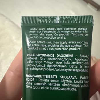 Yves Rocher Güneş Kremi Yüzümü Tahriş Etti