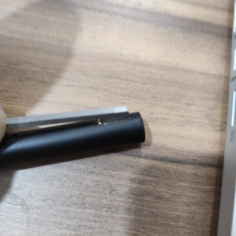 Lamy Kalem Kapak Demirinin Kalitesizliği Hayal Kırıklığı Yarattı