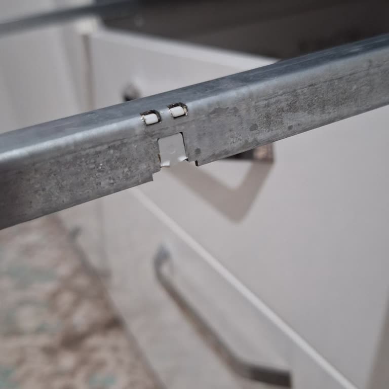 Çekmece Ray Tırnakları Kırıldı, Yedek Parça Sorunu