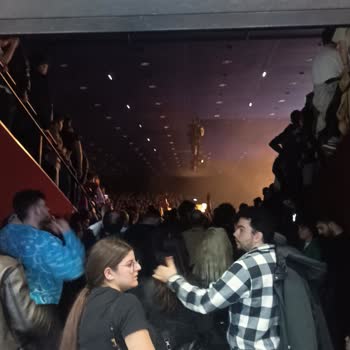 Duman Konserinde Fazla Bilet Satışı Mağduriyeti