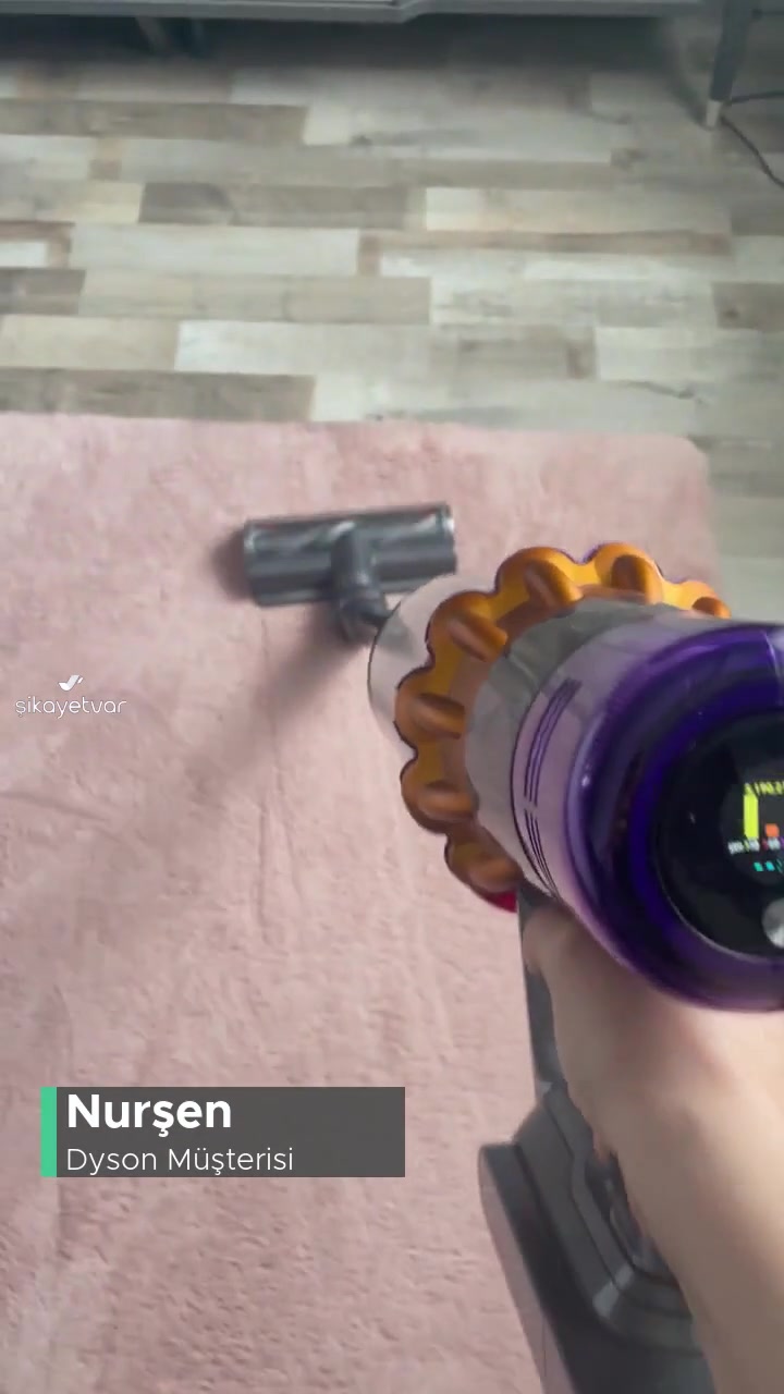 Dyson V15 Süpürgem Çalışırken Duruyor videonun kapak resmi