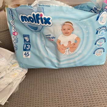 Molfix Bebek Bezlerinde Hayal Kırıklığı: Eksik Bantlar Ve Kullanılamayan Bezler