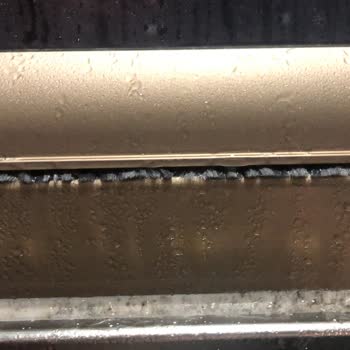 Öz Kale Cam Balkon: Buhar Ve Su Sızıntısı Sorunlarıyla Mücadele