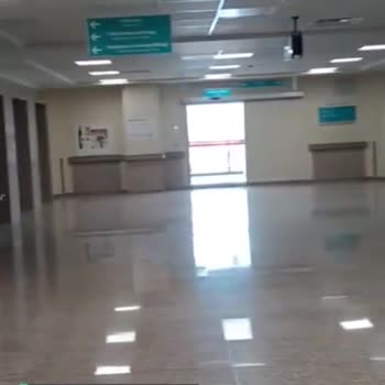 Lütfi Kırdar Şehir Hastanesi Kat Koridorunda Bulunan Lavabo!