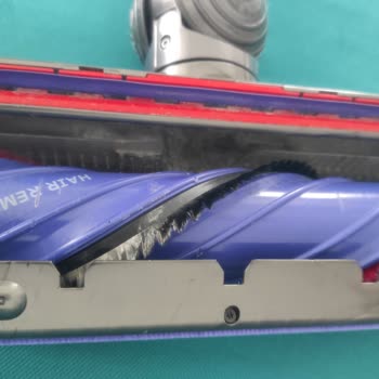 Dyson V8 Süpürge: Hassasiyet Ve Garanti Sorunu
