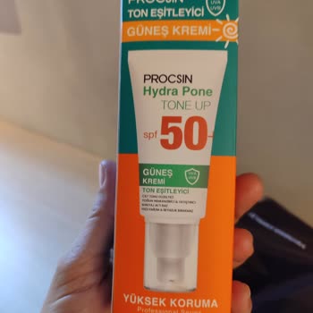 Procsin Güneş Kremi Sivilce Sorunu