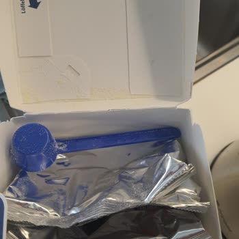 Delik Poşetle Gelen Mama Ve Yetersiz Müşteri Hizmetleri