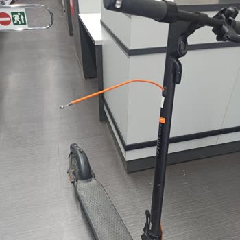 Servis Merkezinin Yetersiz Hizmeti Ve Mağduriyet