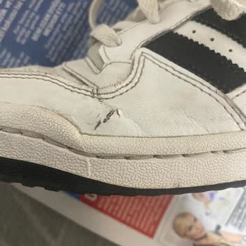 House Of SuperStep Adidas Ayakkabıda Hayal Kırıklığı: Yetersiz İnceleme Ve Müşteri Memnuniyetsizliği